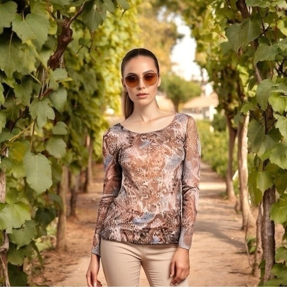 ROSSO PICANTE Womens Top S Brown Grey Animal Print Sheer Stretch Crewneck Blouse